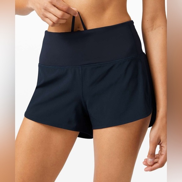 A Lululemon Speed Up Short High-Rise *2.5"lined - Picture 1 of 5